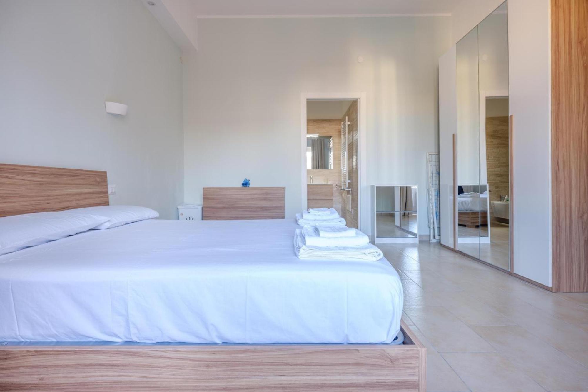 Villa Reale Flats Lecce Eksteriør bilde